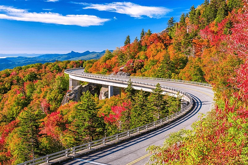 TOUR CANADA 6N5Đ – KHÁM PHÁ CÁC THÀNH PHỐ LỚN (TORONTO – OTTAWA – MONTREAL)