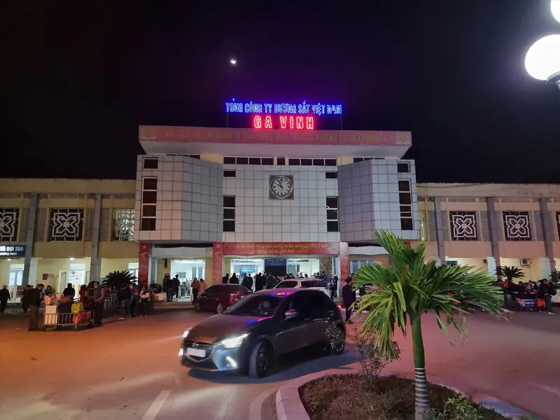 https://cdn.dulich24h.comDu lịch Vinh bằng tàu hỏa – Hành trình từ Hà Nội đến xứ Nghệ