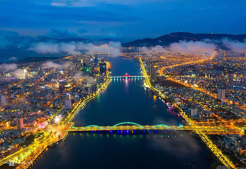 https://cdn.dulich24h.comTour Bà Nà Hills 1 ngày – Giá vé & kinh nghiệm 2025