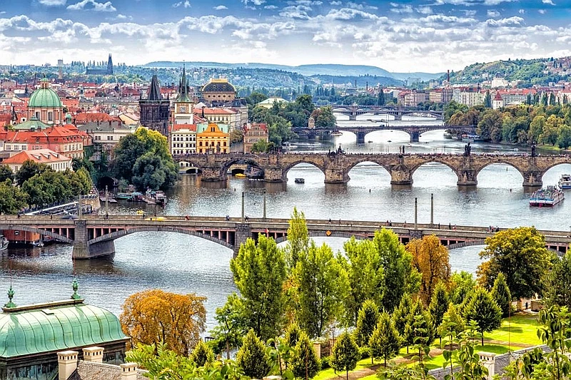 TOUR KHÁM PHÁ ĐÔNG ÂU CỔ KÍNH: ĐỨC – SÉC – ÁO – HUNGARY