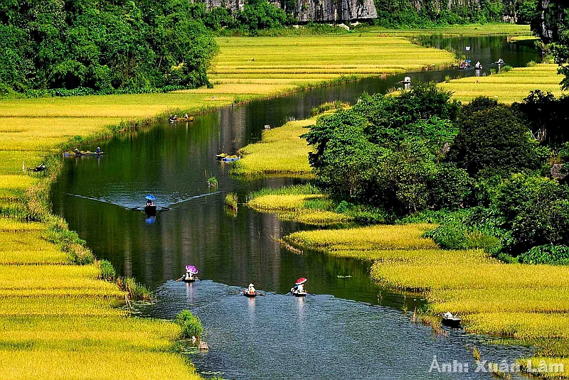 Ninh Bình 2 Ngày 1 Đêm – Tràng An – Bái Đính – Tam Cốc – Hang Múa