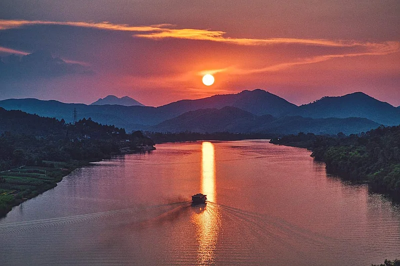 Huế 3 Ngày 2 Đêm – Huế – Hội An – Đà Nẵng